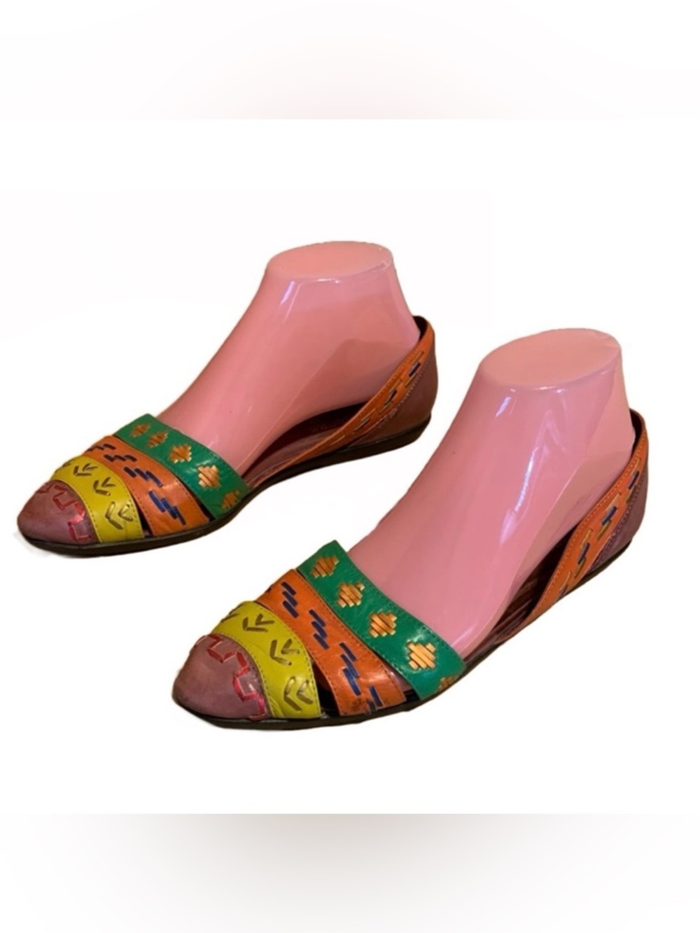 VINTAGE 1990'S APOSTROPHE COLORFUL LEATHER STITCH ACCENT FLAT SANDALS (8.5)